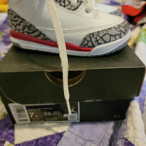 Jordan retro sneakers - Picture 2 of 7